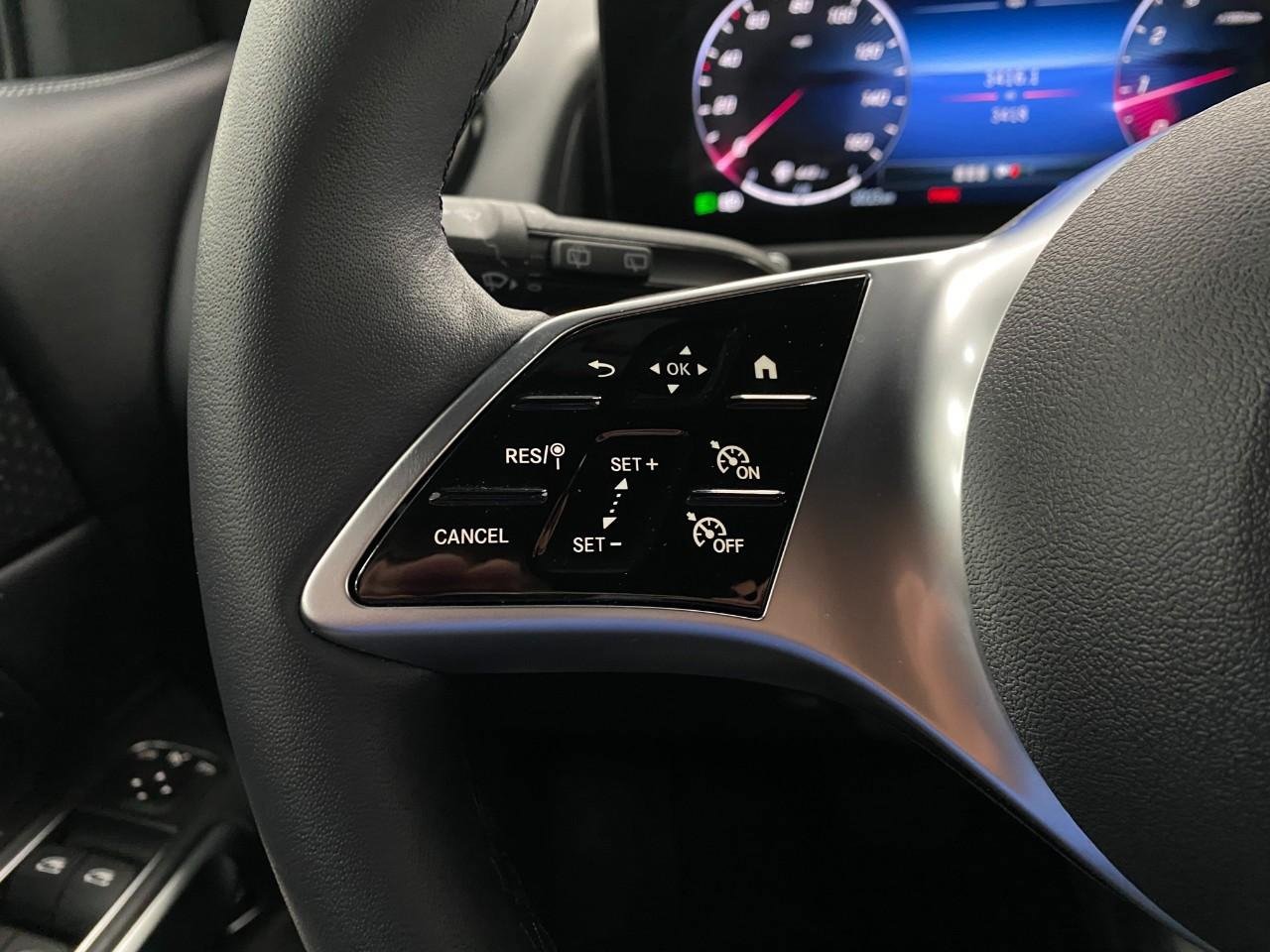 Certified 2026 Mercedes-Benz GLB 250 4MATIC image 46
