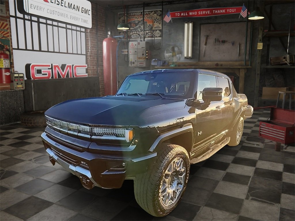 New 2026 GMC Hummer EV 4x4 Crew Cab image 4
