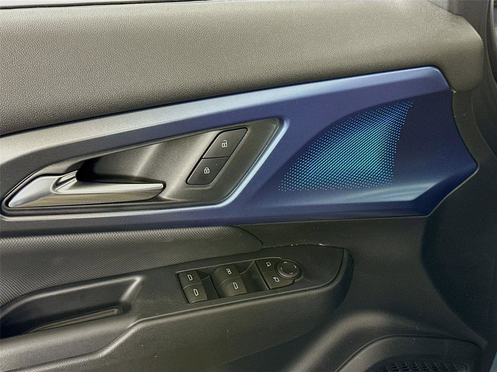 Used 2026 Chevrolet Equinox EV LT image 12