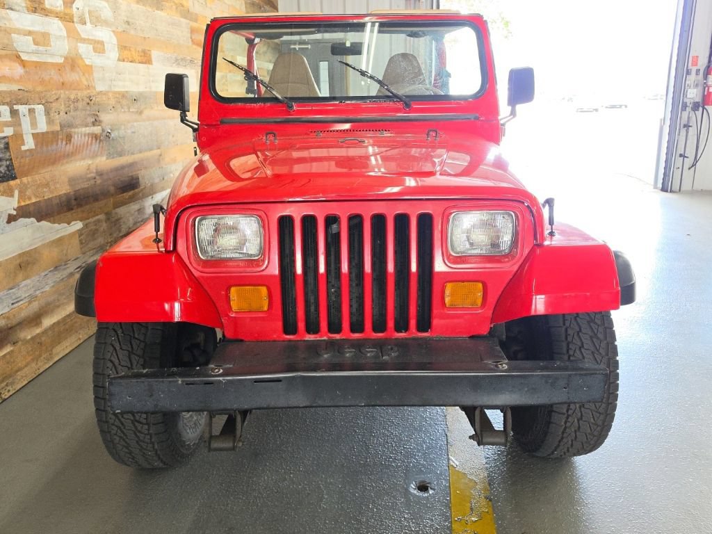 Used 1989 Jeep Wrangler 4WD image 3