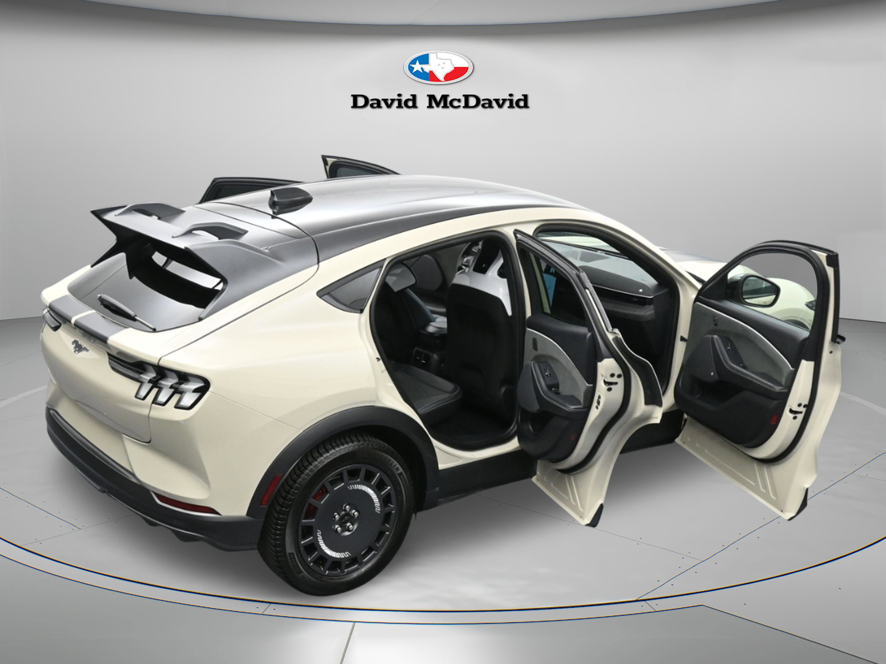 Used 2025 Ford Mustang Mach-E GT AWD/4WD image 16