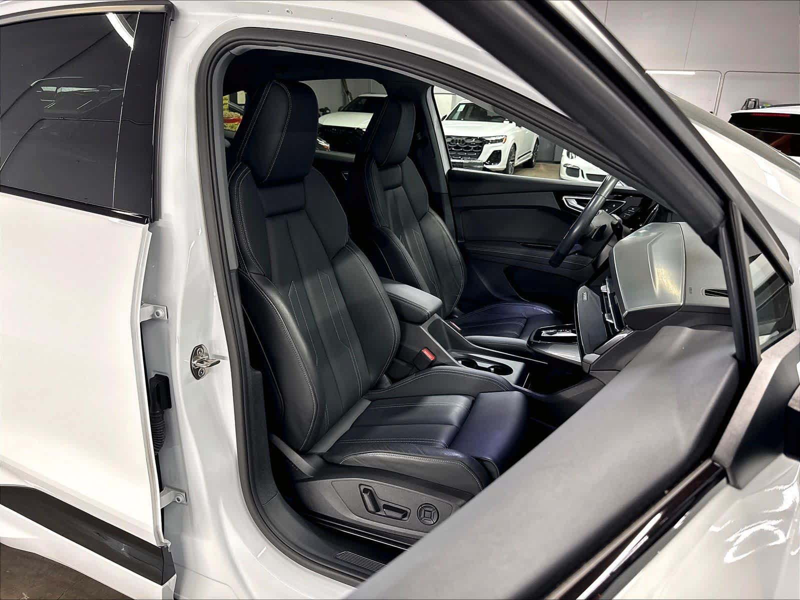 Certified 2023 Audi Q4 e-tron Premium Plus w/ Premium Plus AWD/4WD image 10