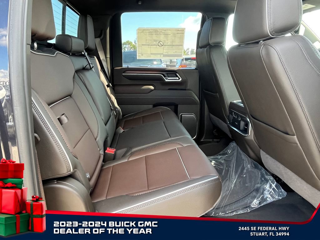 New 2025 GMC Sierra 2500 Denali w/ Denali Reserve Package image 16