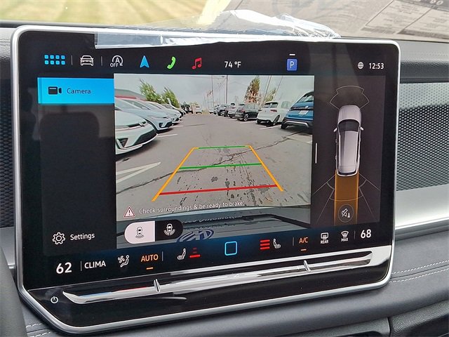 New 2025 Volkswagen Tiguan SE image 4