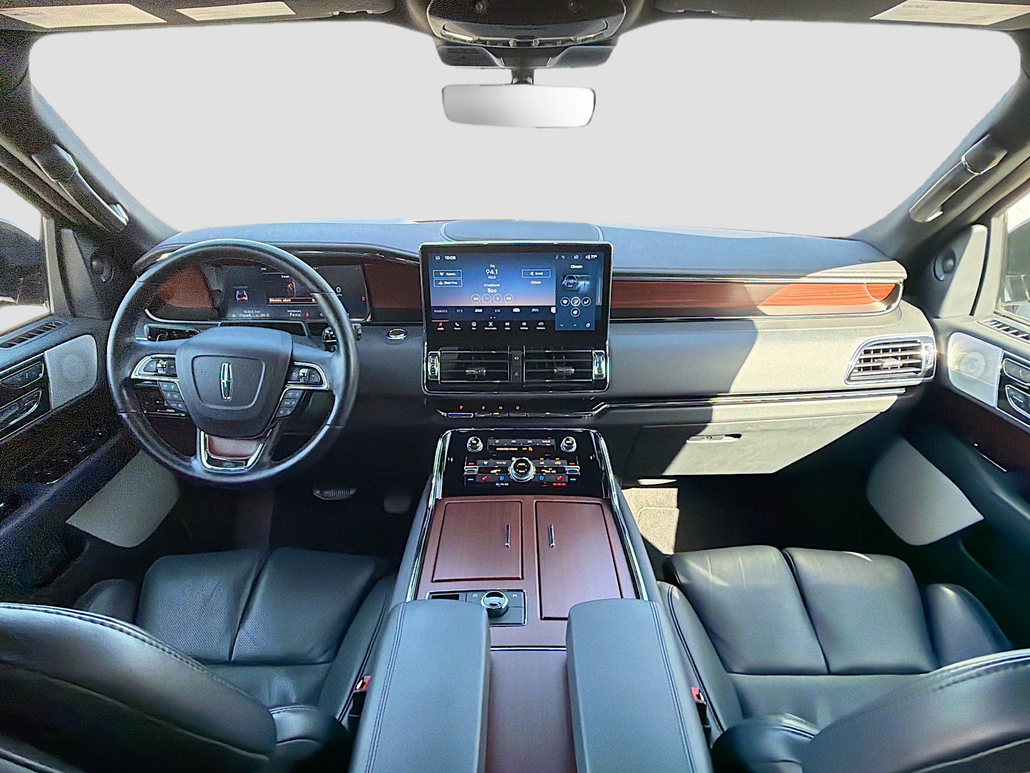Used 2022 Lincoln Navigator Reserve image 17