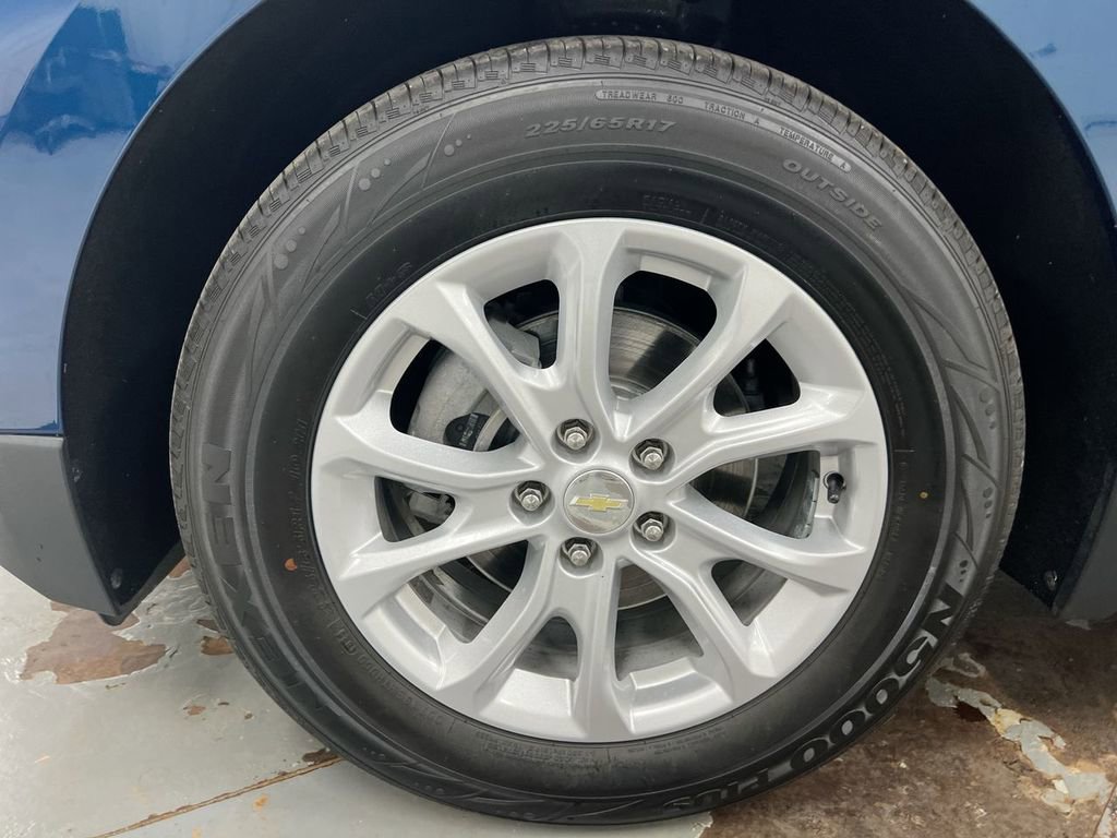 Used 2020 Chevrolet Equinox LT FWD image 26