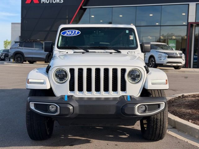 Used 2023 Jeep Wrangler Unlimited Sahara w/ Cold Weather Group AWD/4WD image 6
