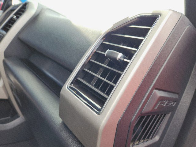 Used 2020 Ford F150 Lariat w/ Equipment Group 502A Luxury image 16