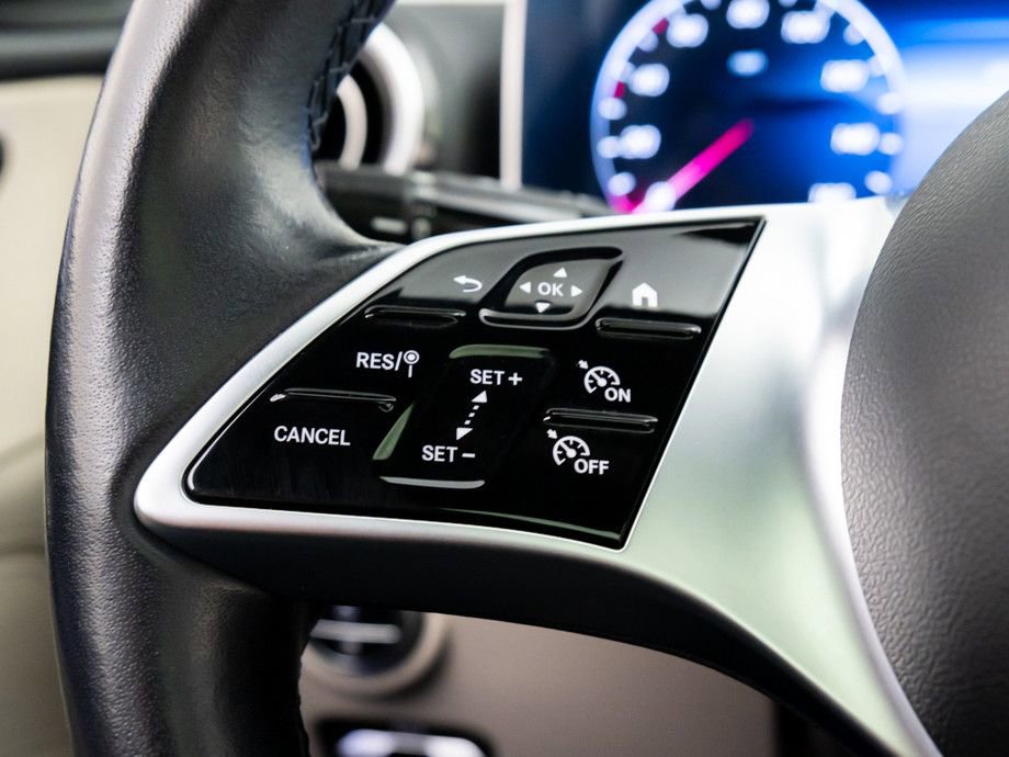 Used 2023 Mercedes-Benz C 300 4MATIC Sedan image 32