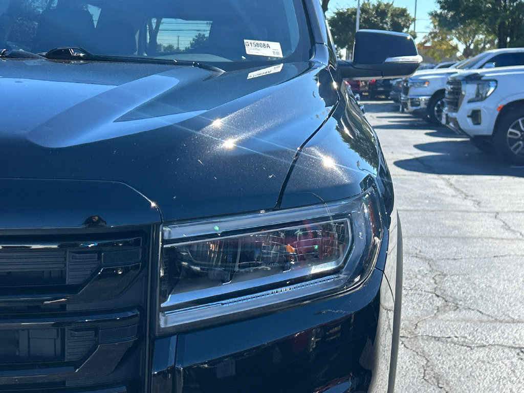 Certified 2023 GMC Acadia SLT w/ Elevation Edition AWD/4WD image 12