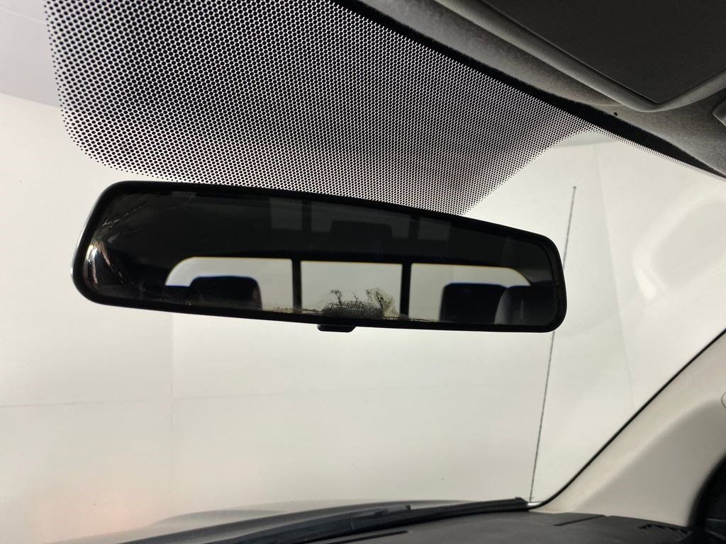 Used 2011 Toyota Tundra 2WD Double Cab image 21