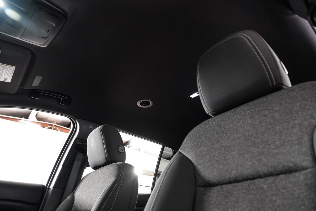 Used 2024 Chevrolet Traverse LT w/ Midnight/Sport Edition FWD image 30