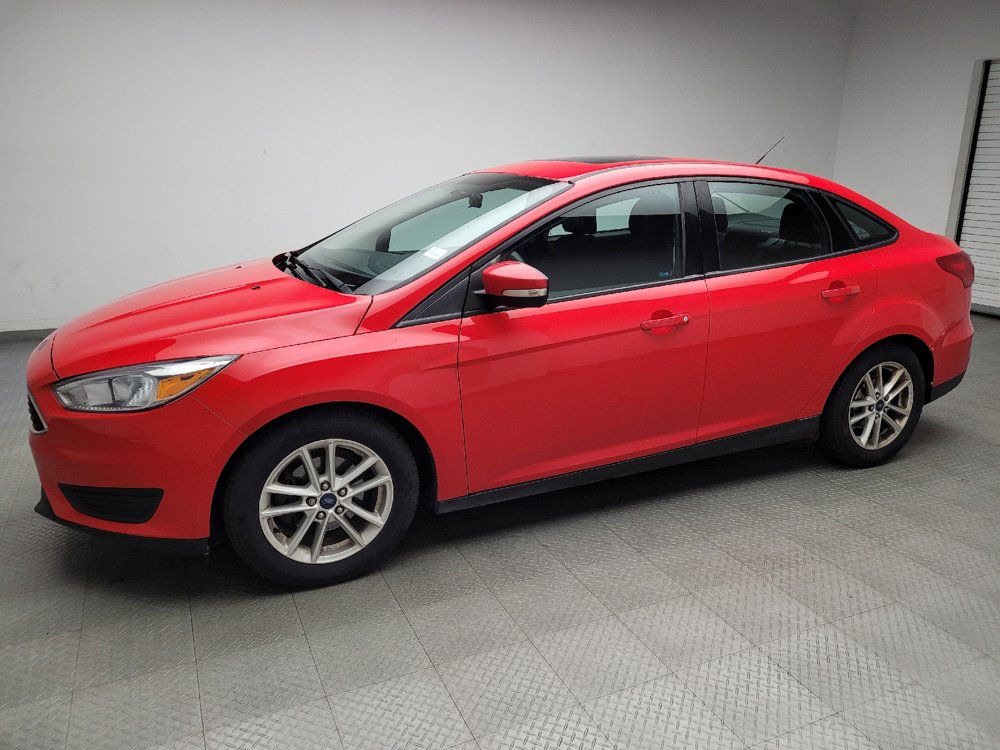 Used 2016 Ford Focus SE FWD image 2