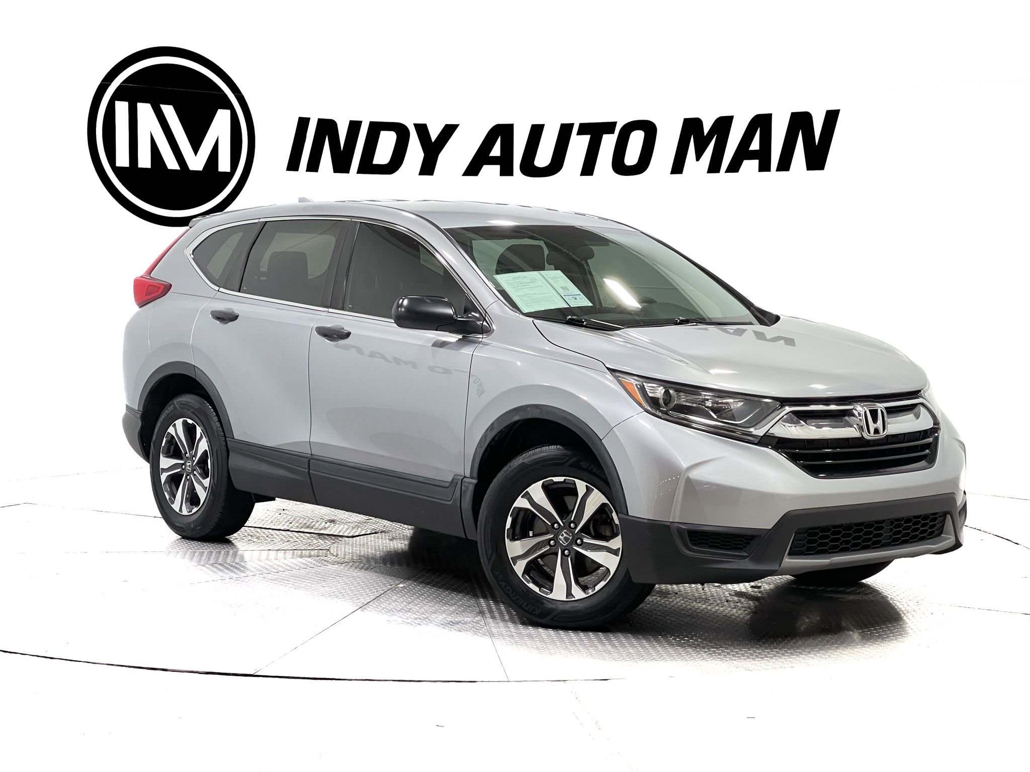 Used 2017 Honda CR-V LX image 2