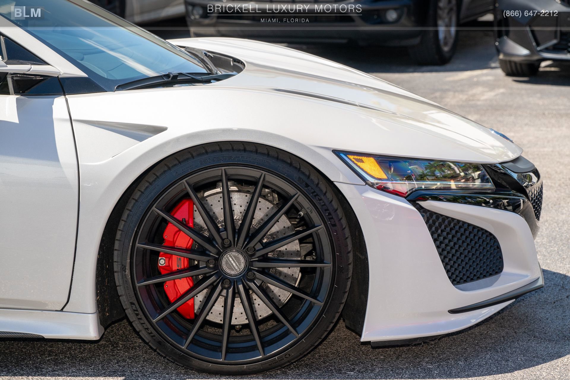 Used 2017 Acura NSX image 37