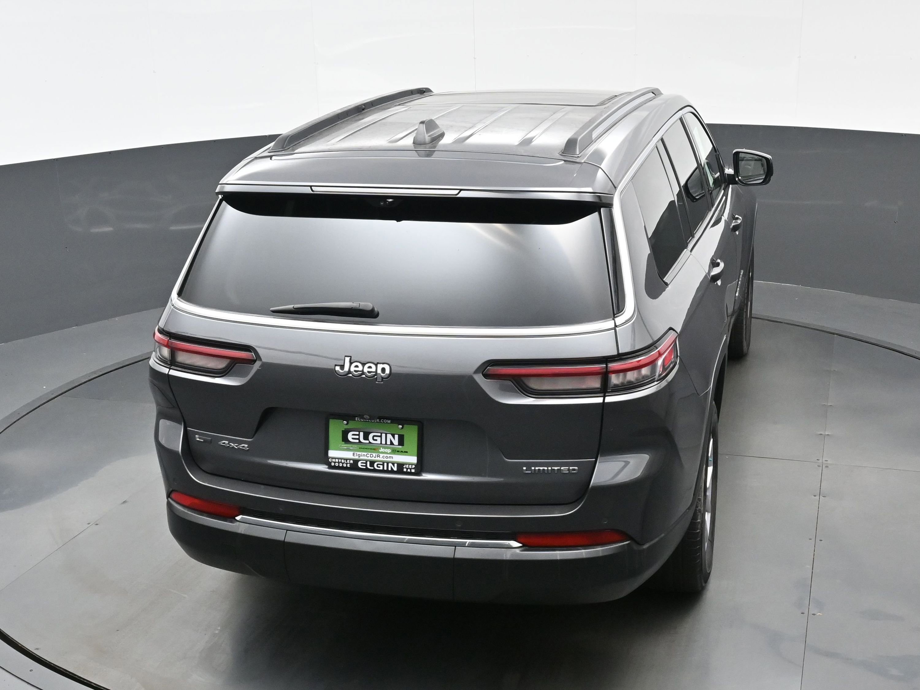 Used 2022 Jeep Grand Cherokee L Limited w/ Luxury Tech Group II image 36