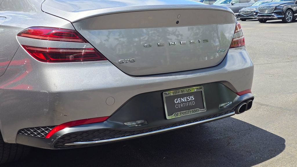 Used 2023 Genesis G70 2.0T AWD/4WD image 13