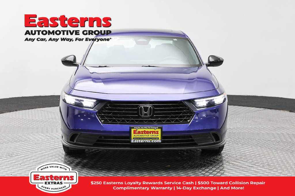 Used 2024 Honda Accord Sport image 3
