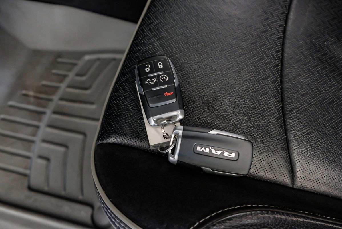 Used 2024 RAM 3500 Laramie w/ Night Edition image 65