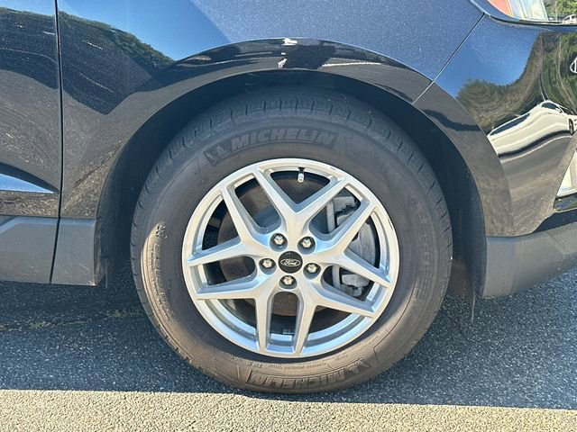 Used 2024 Ford Edge SEL w/ Convenience Package image 14