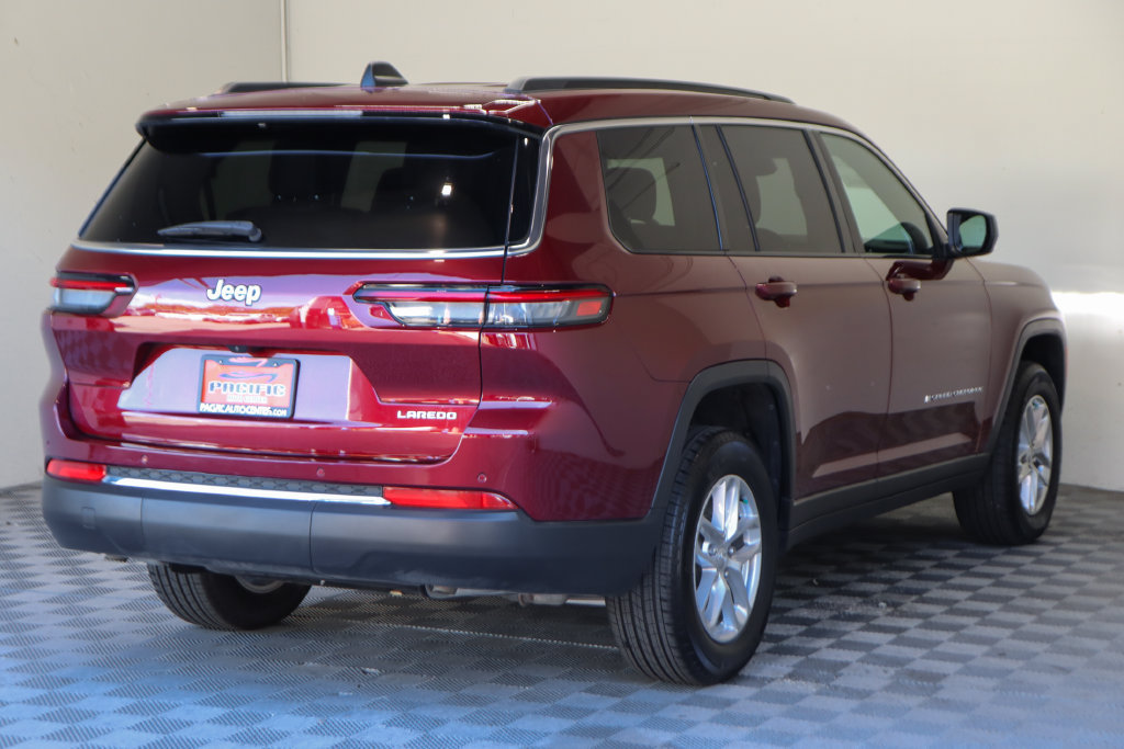 Used 2025 Jeep Grand Cherokee L Laredo w/ Luxury Tech Group I RWD image 11