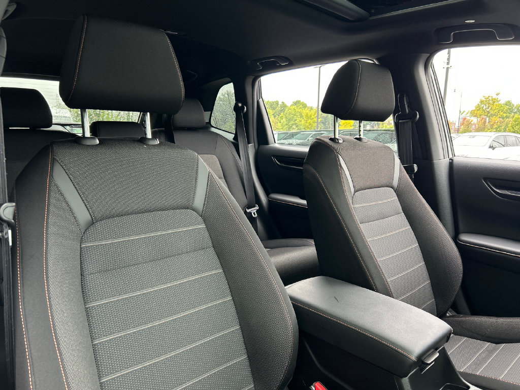 Used 2025 Honda CR-V Sport image 26
