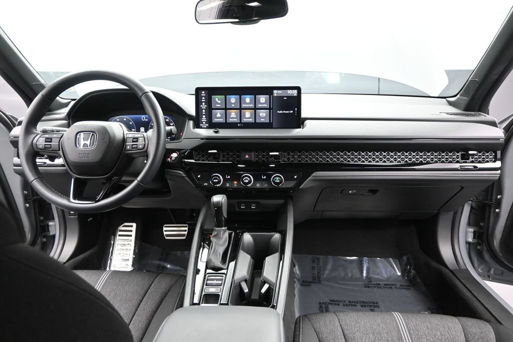 Certified 2025 Honda Accord Sport image 31