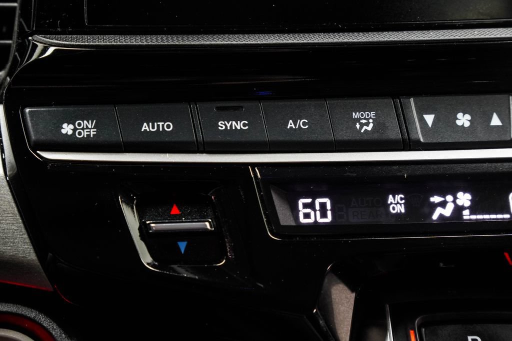 Used 2025 Honda Odyssey EX-L image 31