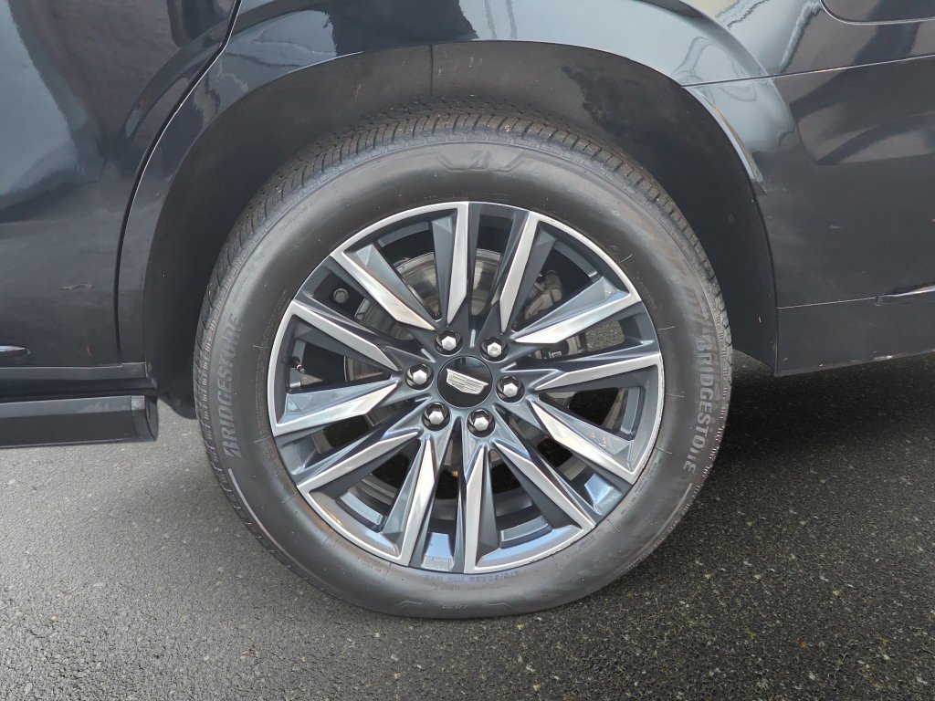 Used 2021 Cadillac Escalade Sport w/ Driver Assist Tech Package AWD/4WD image 36