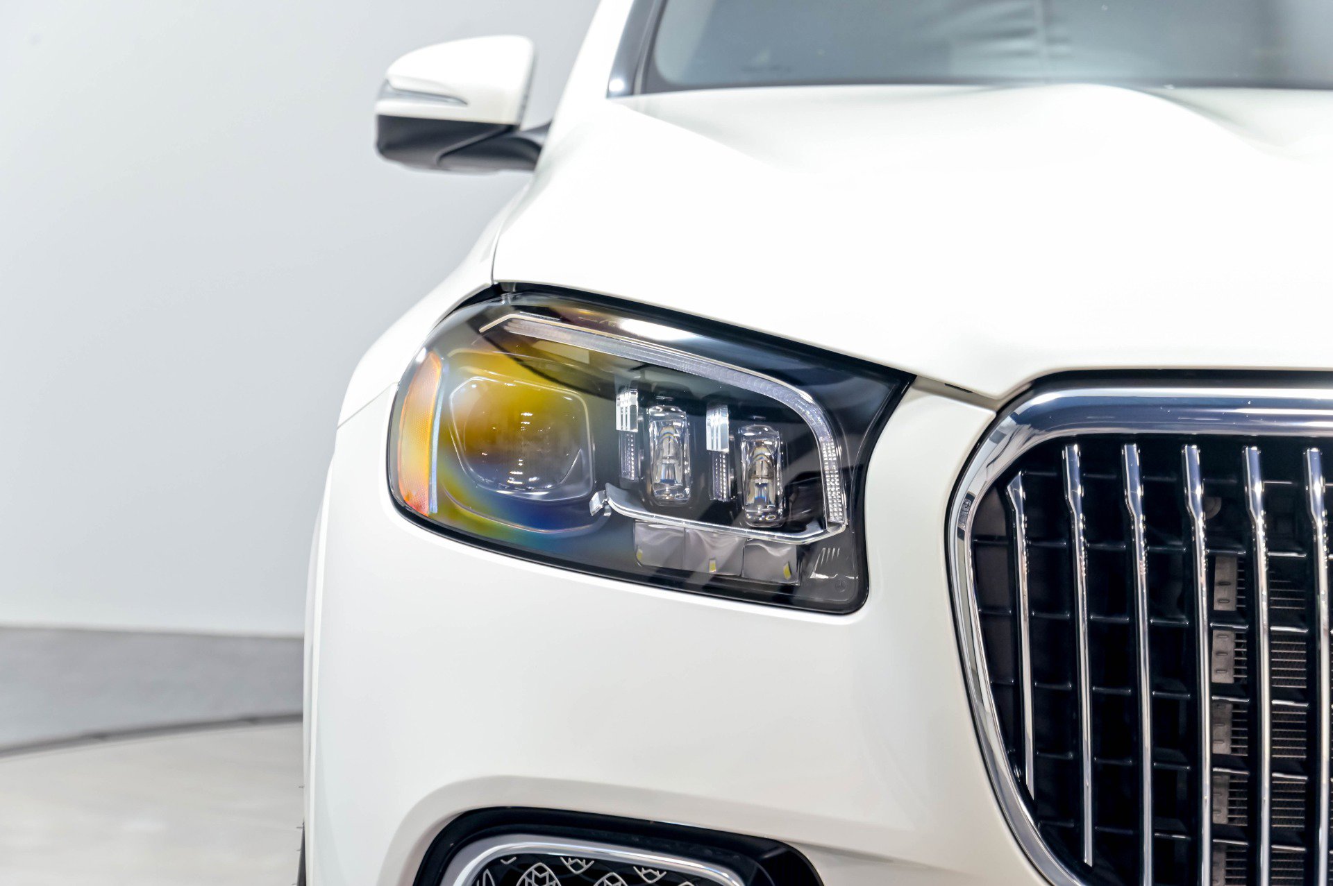 Used 2024 Mercedes-Benz Maybach GLS 600 4MATIC image 56