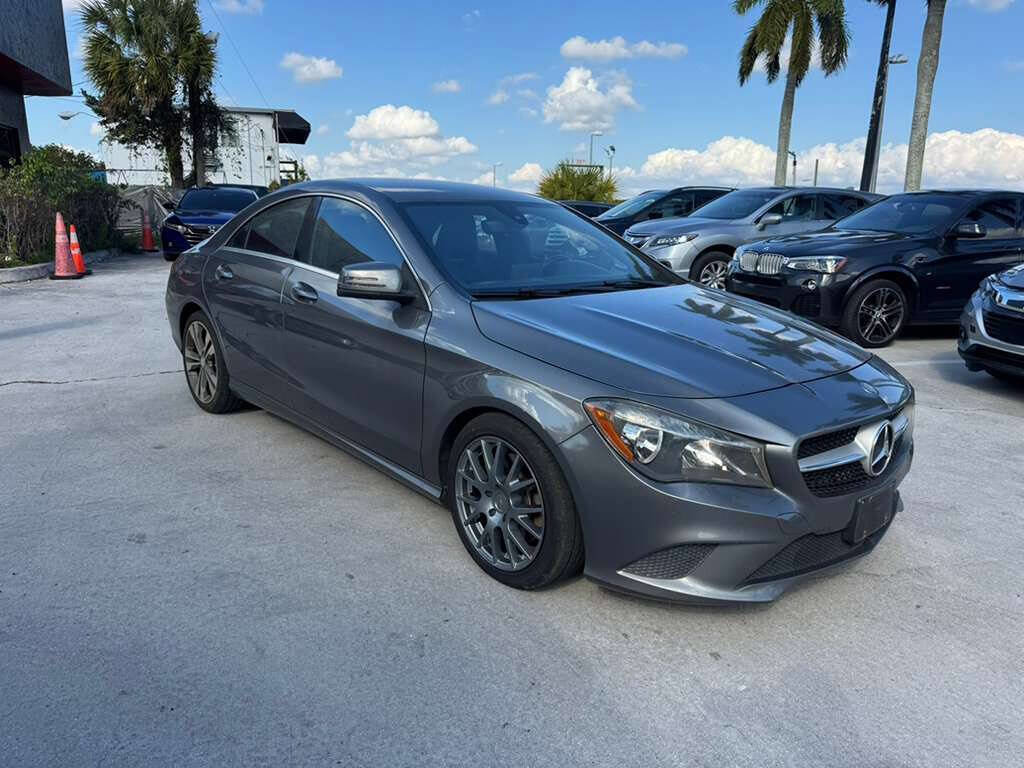 Used 2015 Mercedes-Benz CLA 250 image 3