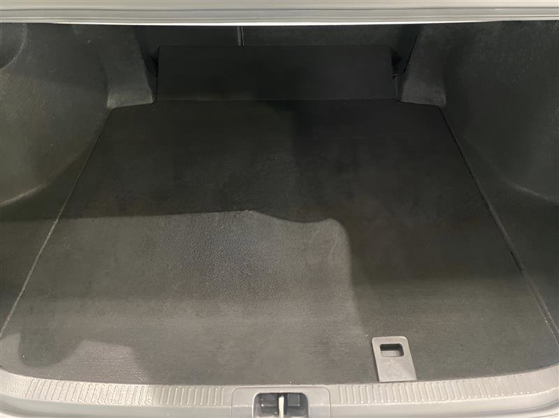 Used 2023 Toyota Camry SE image 25