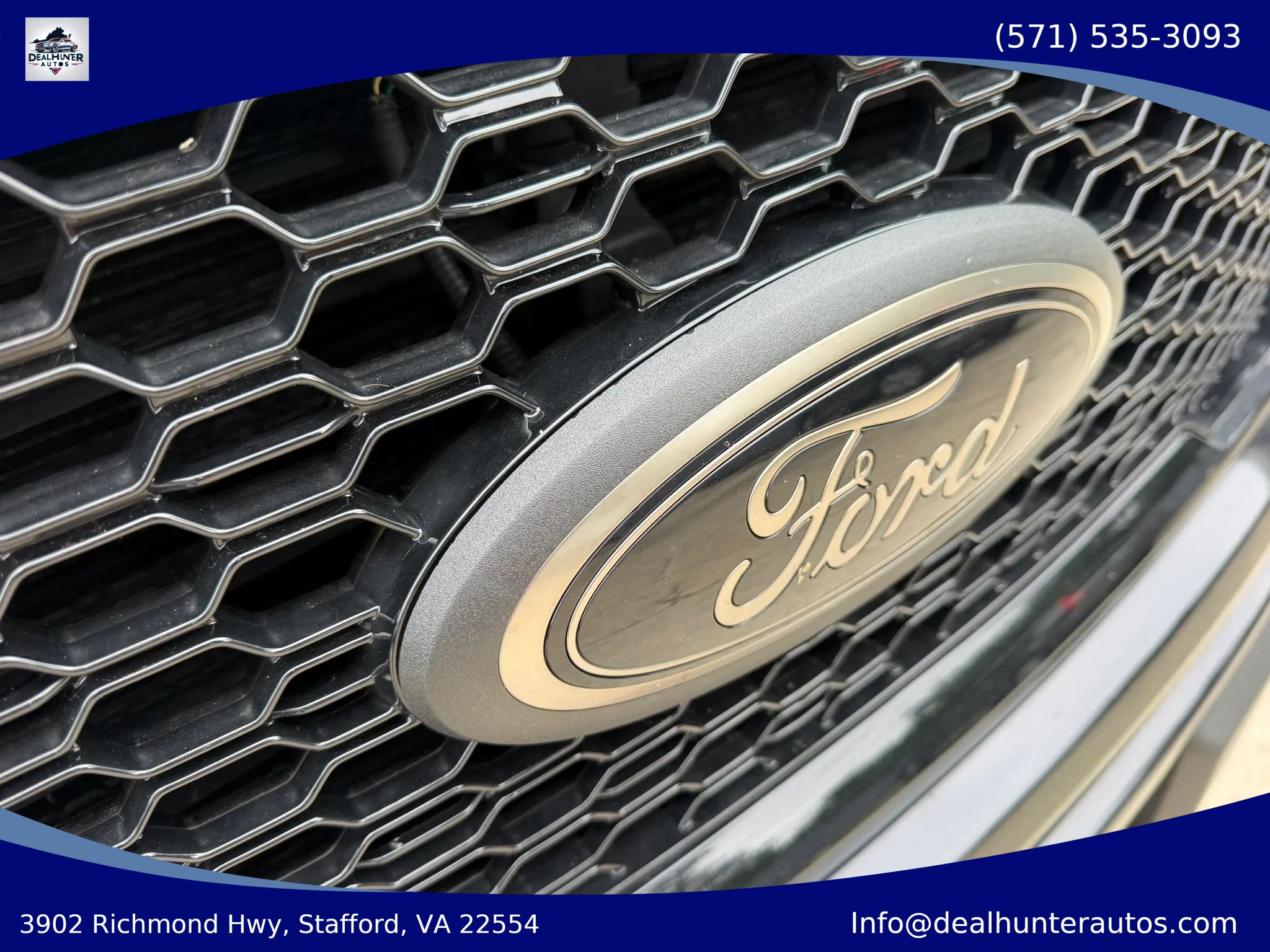 Used 2018 Ford F150 XLT w/ Equipment Group 302A Luxury AWD/4WD image 6