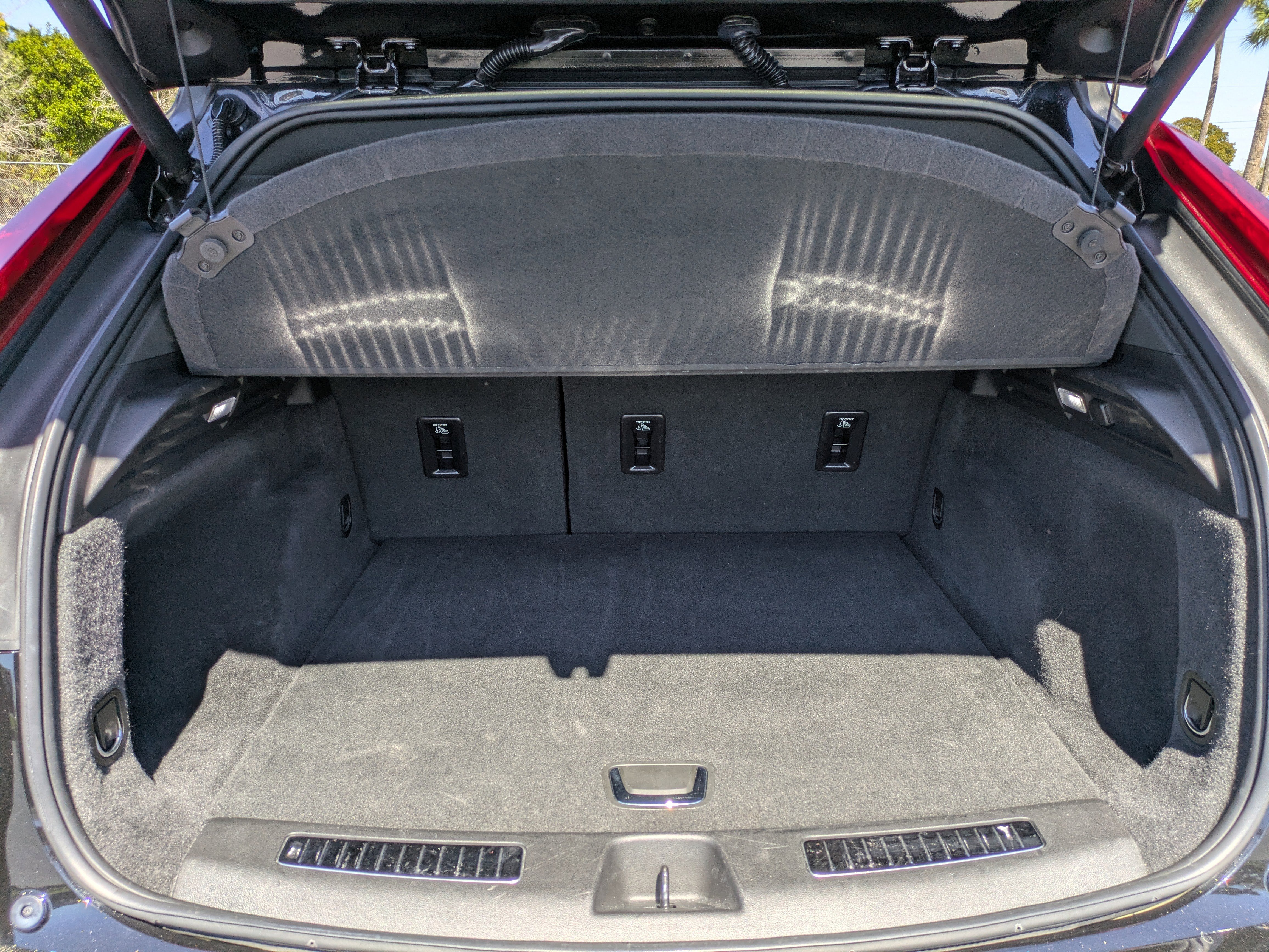 Used 2019 Cadillac XT4 Premium Luxury image 11