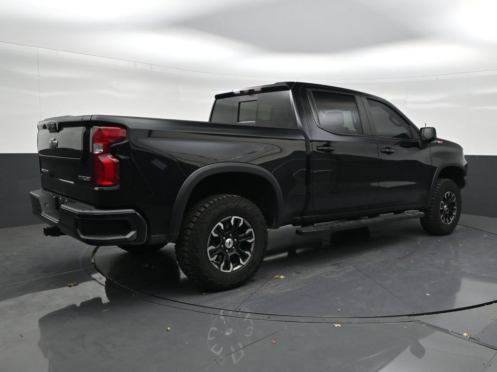 Used 2024 Chevrolet Silverado 1500 ZR2 w/ Technology Package AWD/4WD image 5