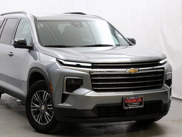 Certified 2024 Chevrolet Traverse LT image 3