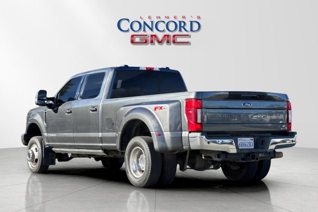 Used 2020 Ford F350 Lariat image 6