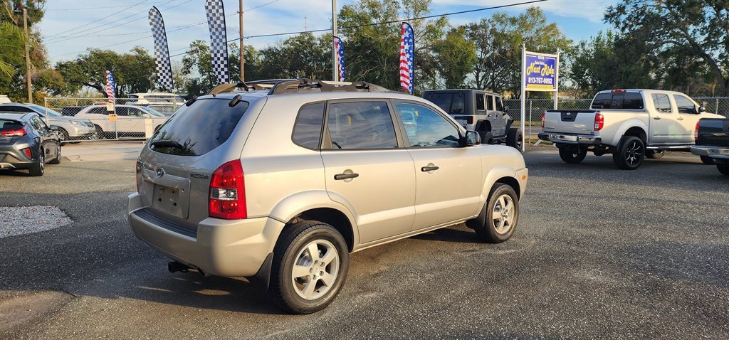 Used 2006 Hyundai Tucson GL image 12