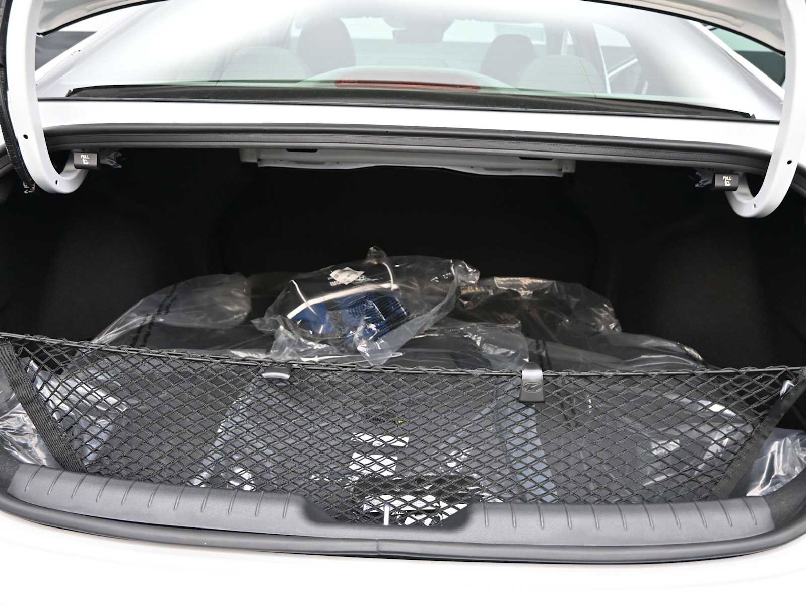 New 2026 Hyundai Elantra Sport image 13