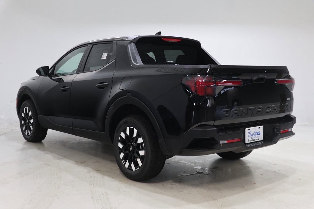 New 2027 Hyundai Santa Cruz SE AWD/4WD image 5
