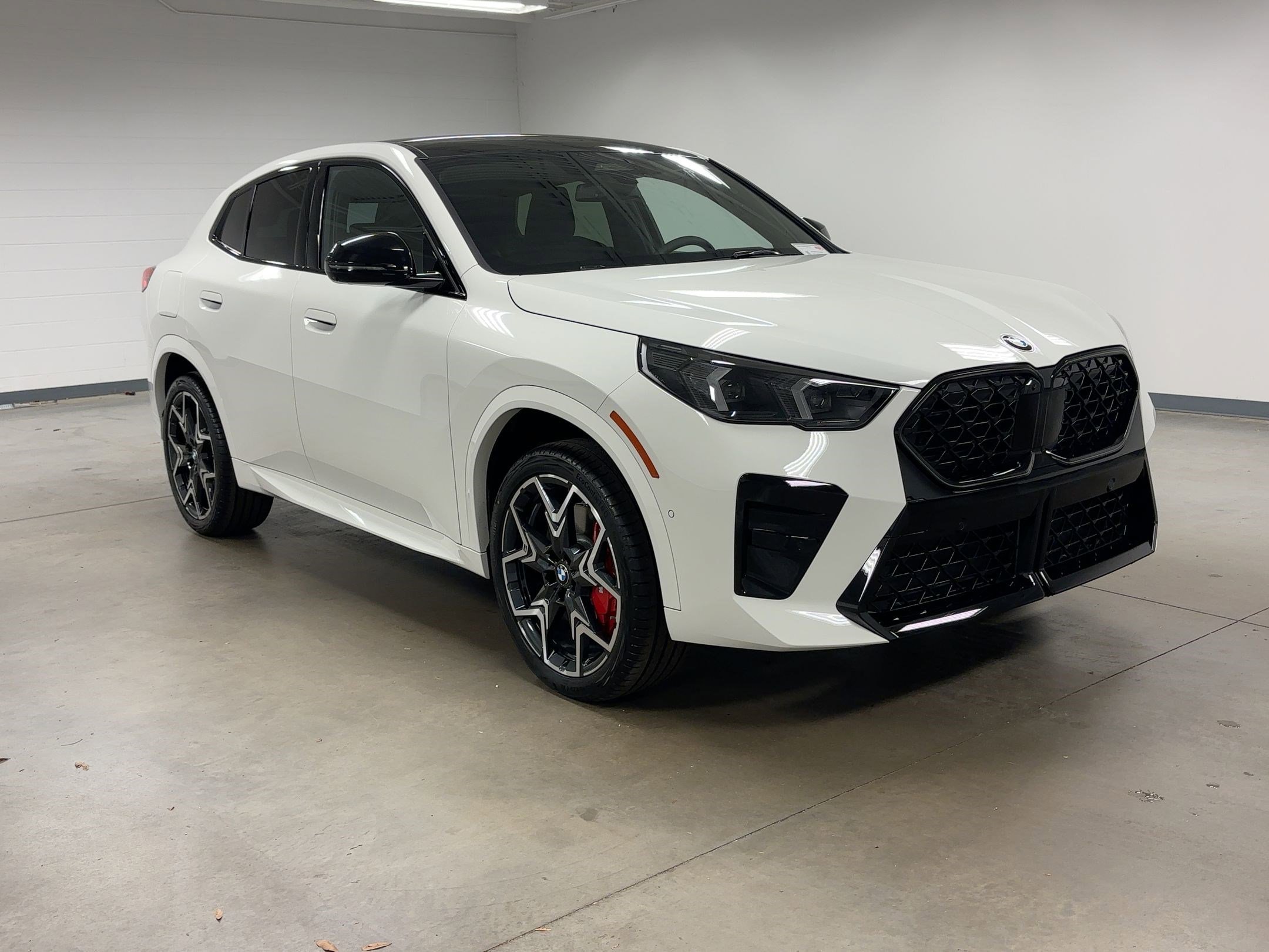 New 2026 BMW X2 xDrive28i w/ Technology Package image 6