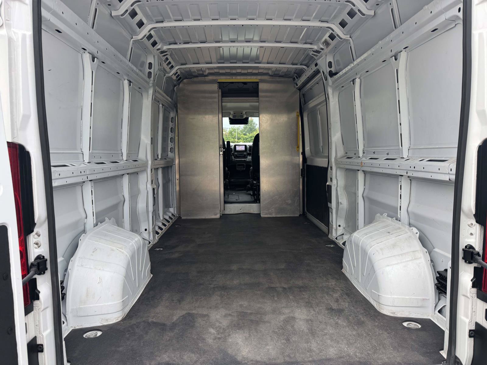 Used 2026 RAM ProMaster 2500 FWD image 10