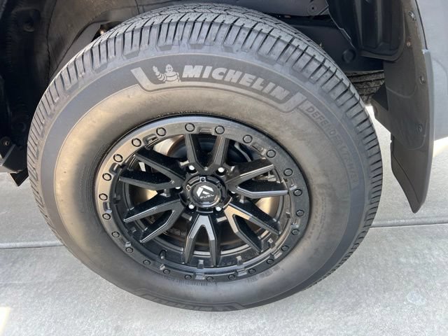 Used 2022 Toyota 4Runner TRD Off-Road AWD/4WD image 18