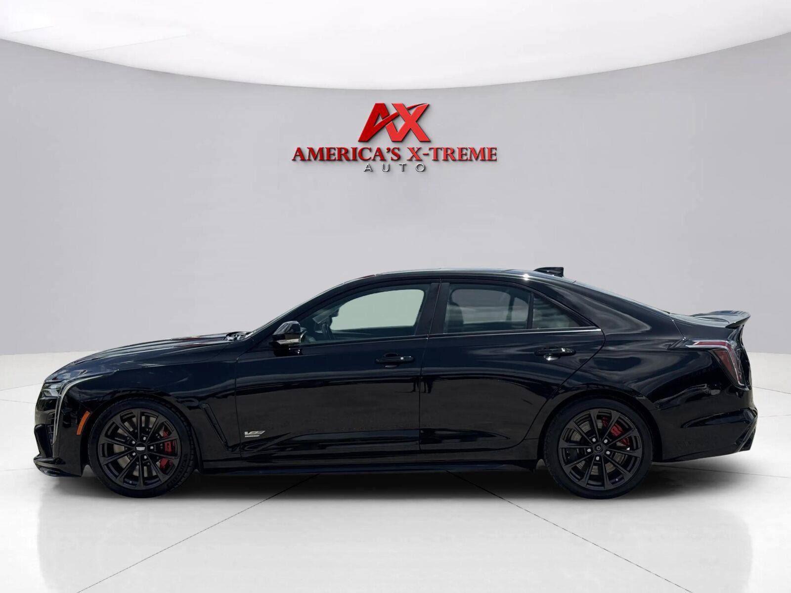 Used 2026 Cadillac CT4 V Blackwing w/ Driver Assist Package RWD image 2