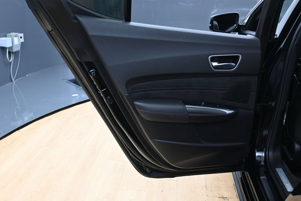 Used 2020 Acura TLX w/ A-SPEC Pkg FWD image 38