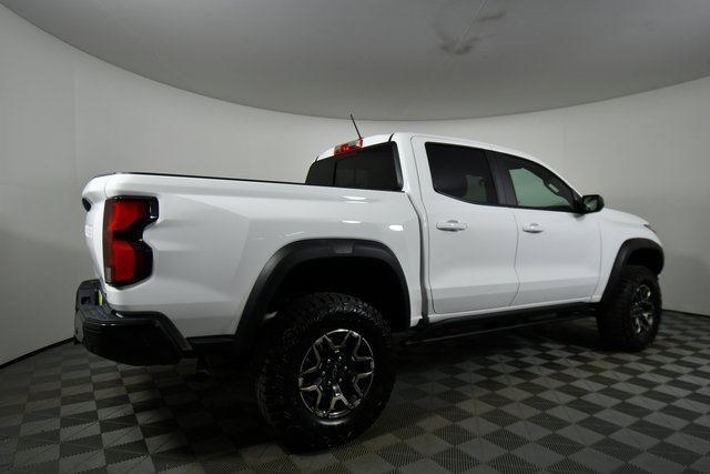 Used 2024 Chevrolet Colorado ZR2 w/ Safety Package image 10