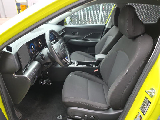 Used 2024 Hyundai Kona SEL FWD image 7