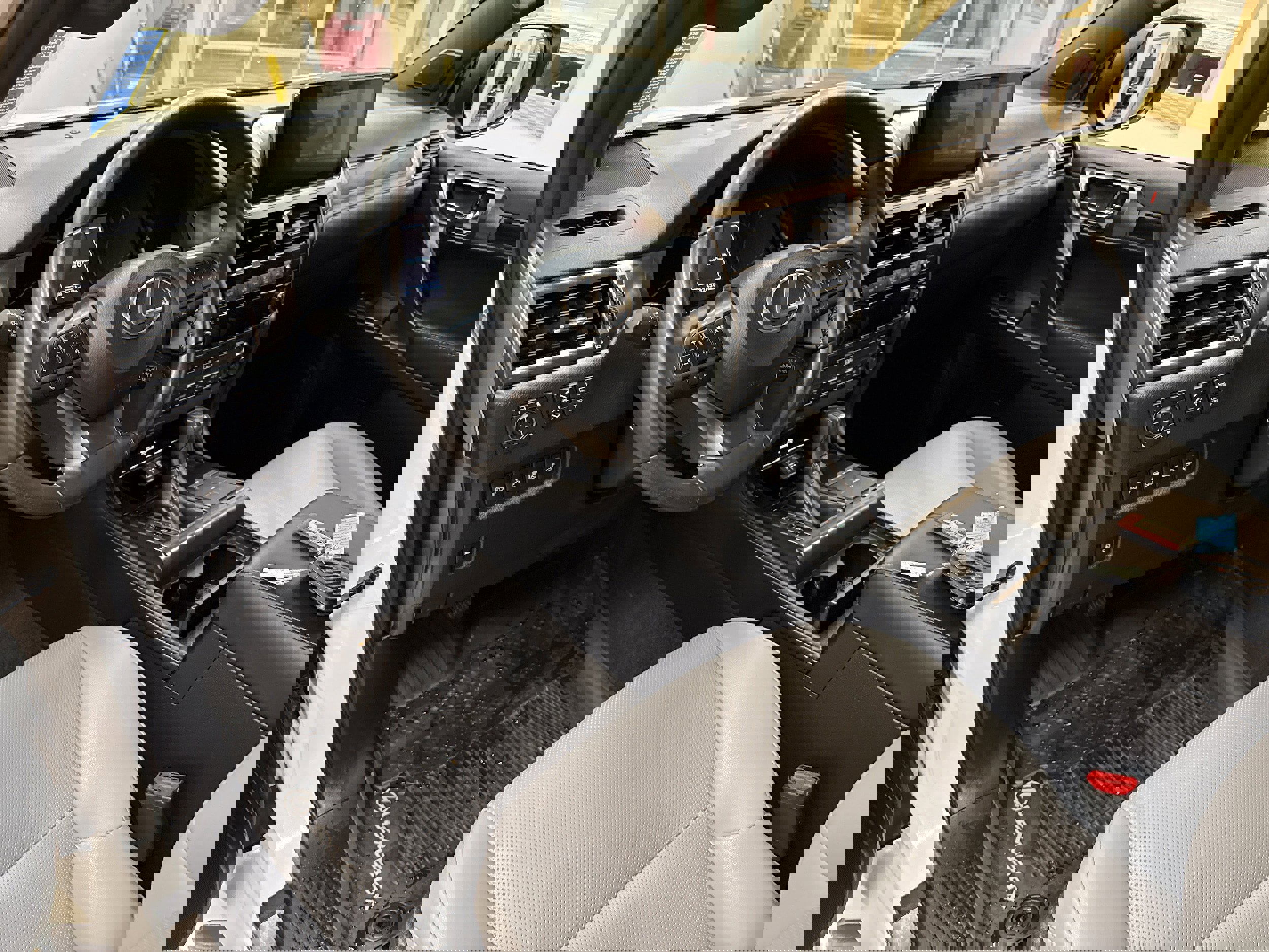 Used 2023 Lexus GX 460 Luxury image 27