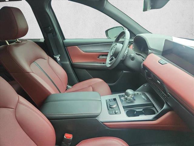 Used 2025 MAZDA CX-70 Plug-In Hybrid w/ Premium Plus AWD/4WD image 11