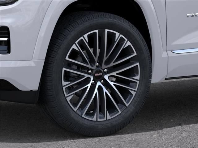 New 2027 GMC Terrain Denali w/ LPO, Floor Liner Package AWD/4WD image 9